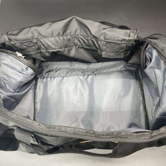 Adidas Defender Duffle Bag Gym Athletic Workout Black/Gold 21x11x11 Medium Size - Picture 11 of 11